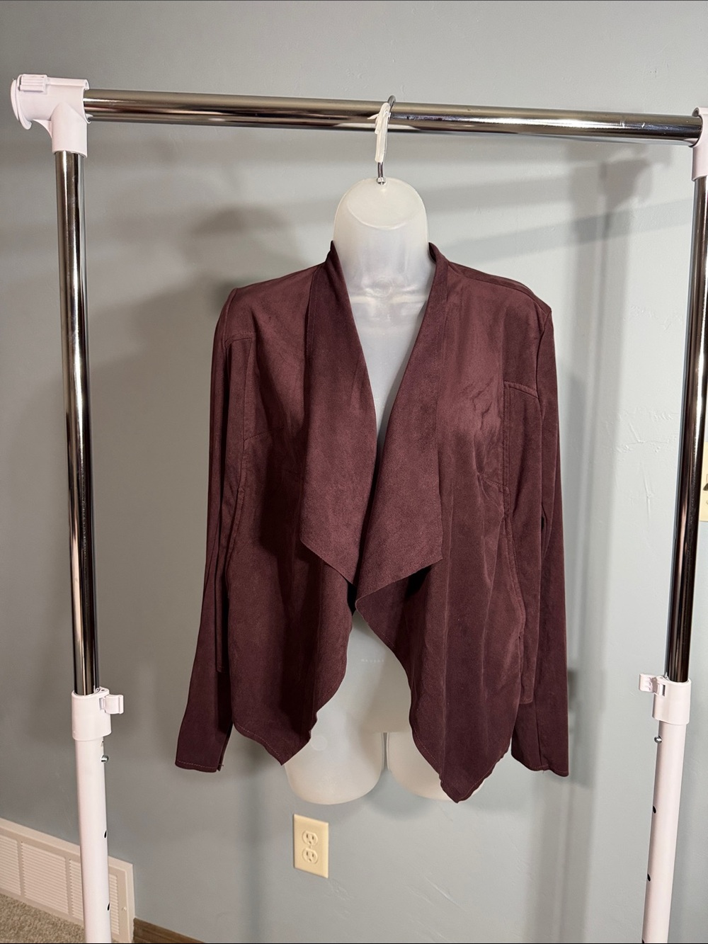 Kut from the Kloth Draped Open-Front Blazer in Burgundy